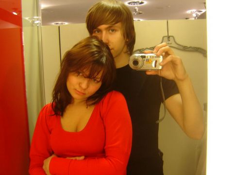 18-летняя пара занимается сексом перед камерой